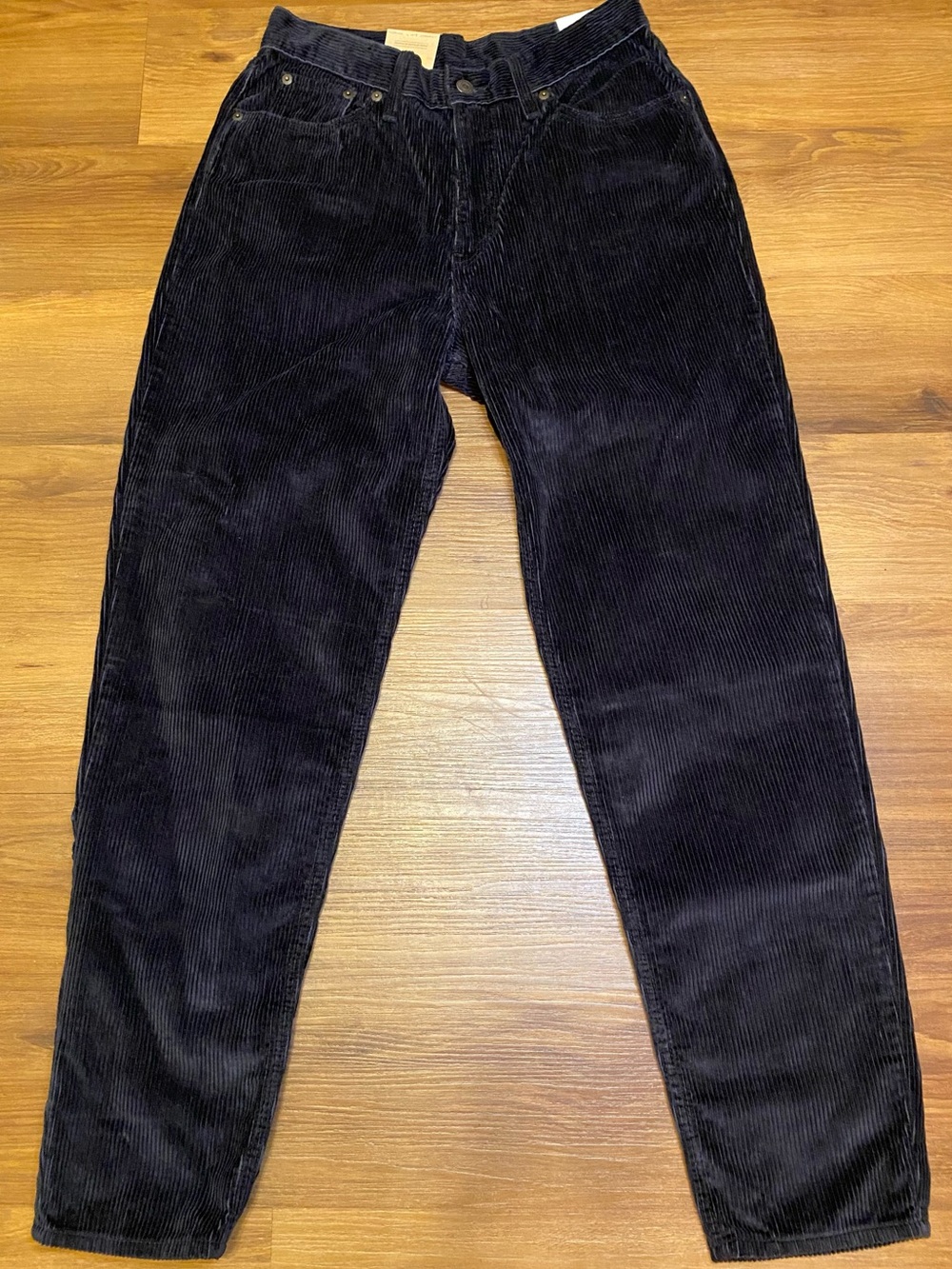 Levi’s High-Waisted MOM jeans Black Corduroy Pants - Classic Casual Fit